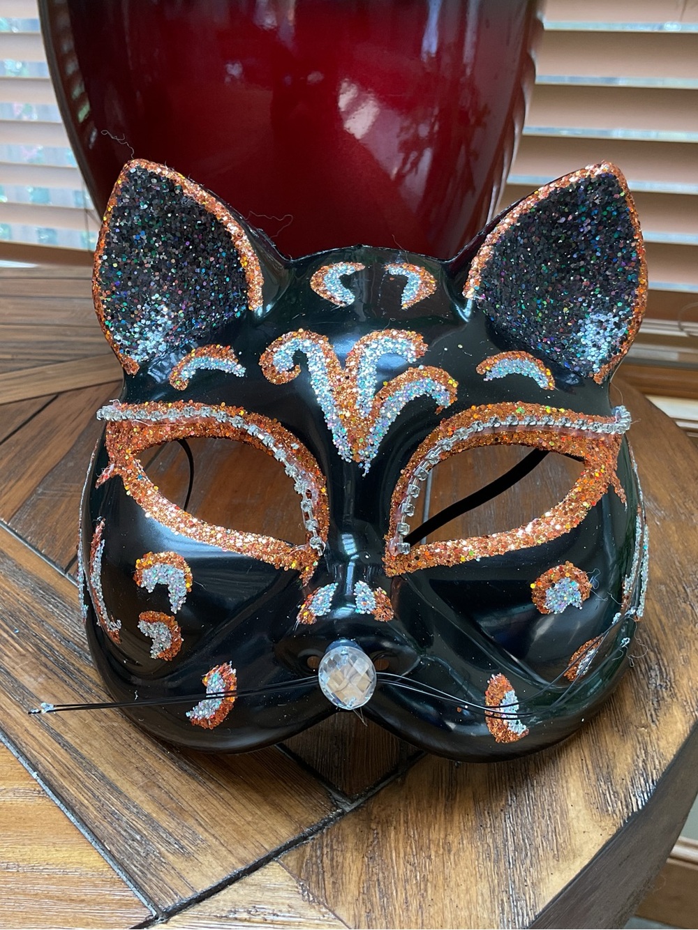 Fancy glitter and rhinestone cat mask. EUC